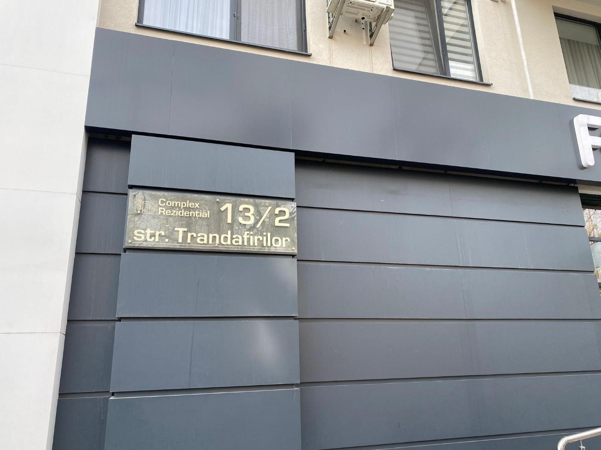 Apartament Comfort Centru คีชีเนา ภายนอก รูปภาพ