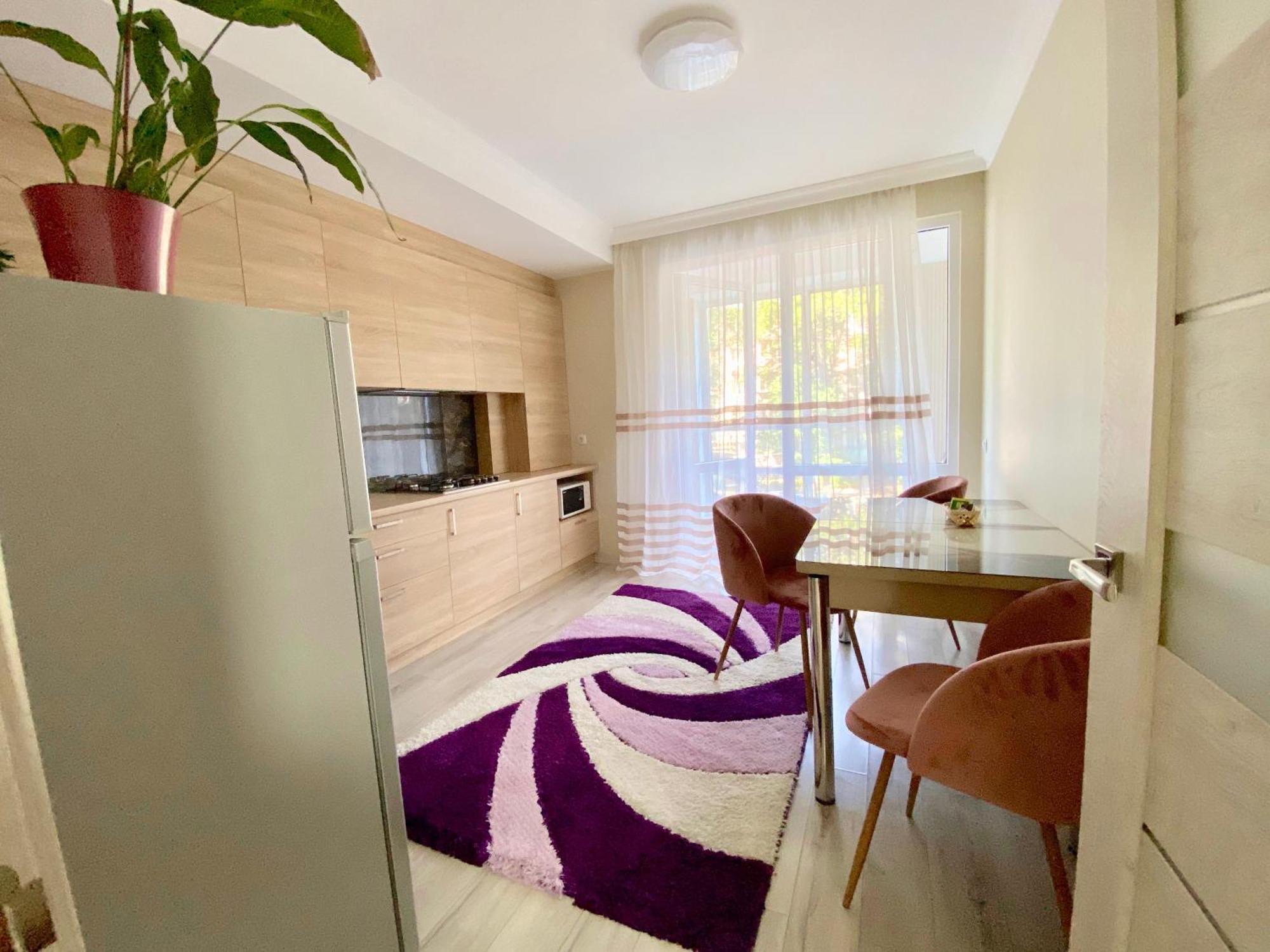 Apartament Comfort Centru คีชีเนา ภายนอก รูปภาพ