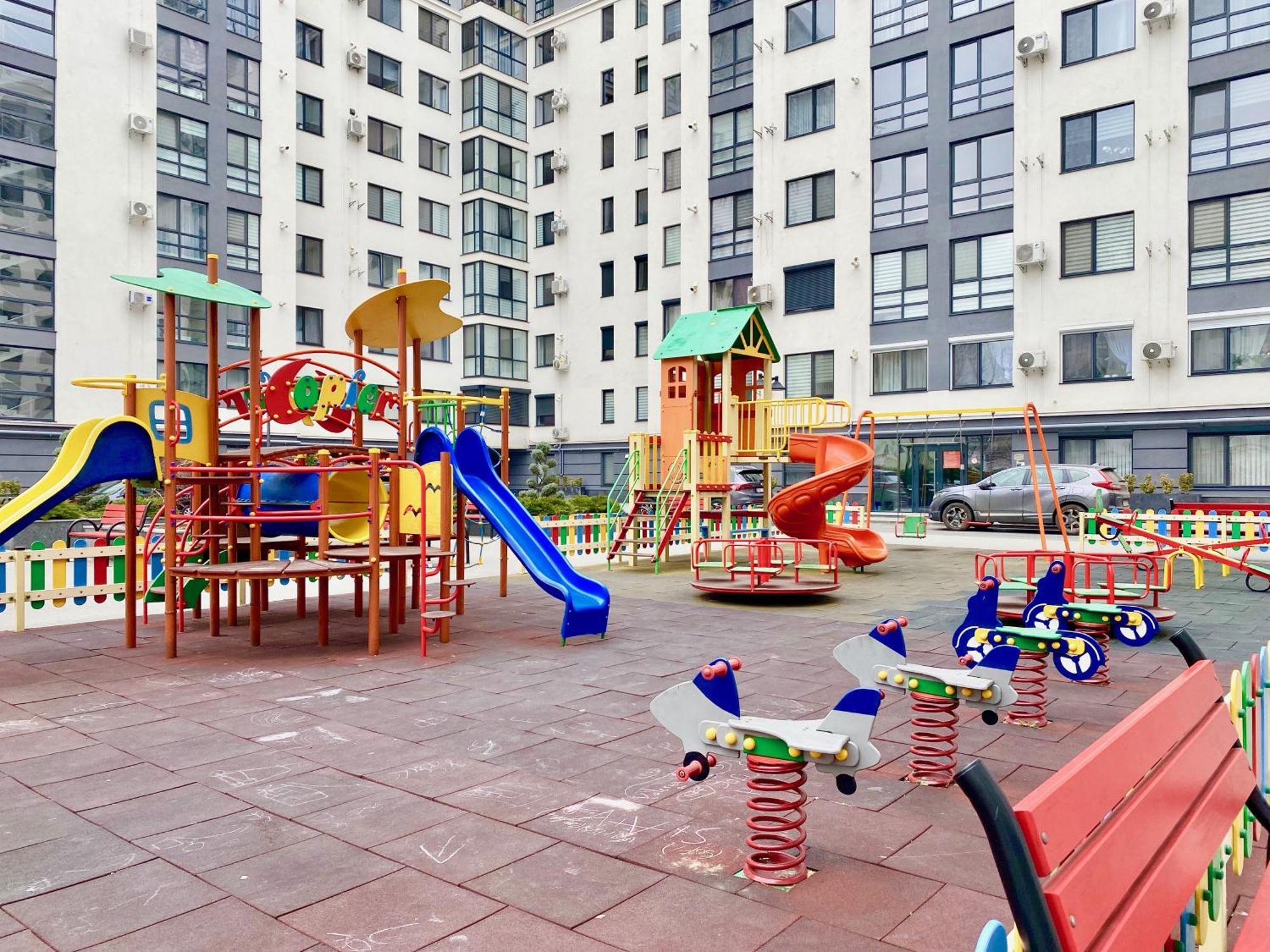 Apartament Comfort Centru คีชีเนา ภายนอก รูปภาพ