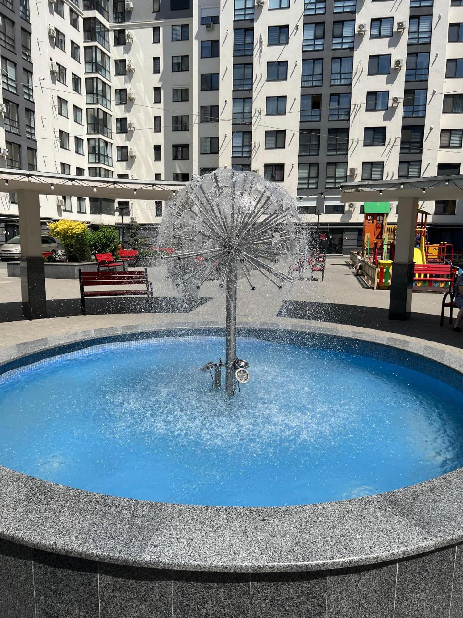 Apartament Comfort Centru คีชีเนา ภายนอก รูปภาพ
